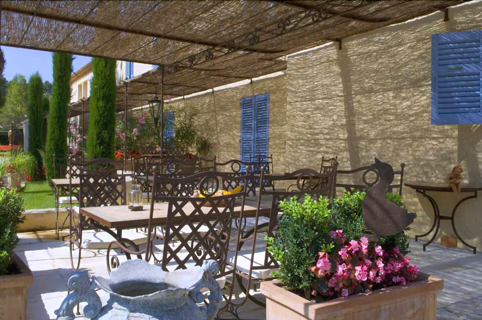 La Bastide De Valbonne Hotel Exterior photo